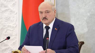 Александр Лукашенко - Константин Косачев - Лукашенко заявил о предвзятом отношении Запада к референдуму по конституции - iz.ru - Россия - США - Израиль - Белоруссия
