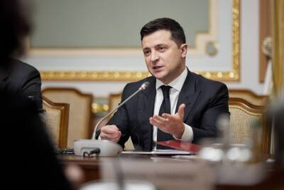 Владимир Зеленский - Эмманюэль Макрон - Зеленский сообщил, что ожидает встречи "нормандской четверки" - tvc.ru - Украина - Киев - Франция - Париж - Берлин
