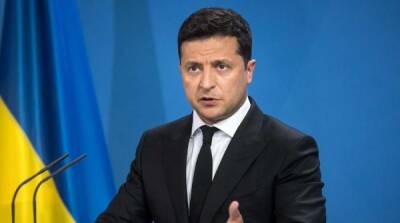 Владимир Зеленский - Владимир Путин - Владимир Александрович - Зеленский по-хамски ответил Путину на обращение “терпи, моя красавица” - newzfeed.ru - Россия - Украина - Киев - Франция