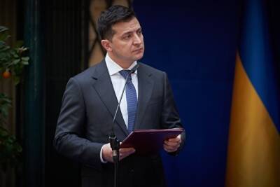 Владимир Зеленский - Владимир Путин - Дмитрий Песков - Зеленский назвал перебором слова Путина о «терпеливой красавице» - znak.com - Россия - Украина - Киев