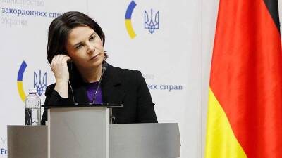 Андрей Мельник - Анналены Бербок - Немцы возмутились обещанием главы МИД ФРГ заплатить высокую цену за Украину - iz.ru - Россия - США - Украина - Киев - New York - Израиль - Германия - Берлин
