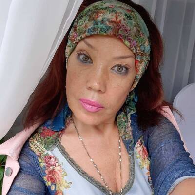 Филипп Киркоров - Марина Вебер - Азиза надавала по рукам хватающему ее за живот на людях Киркорову - actualnews.org