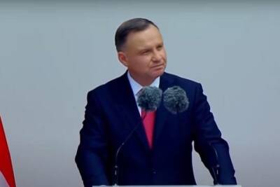 Анджей Дуда - Олафом Шольцем - Президент Польши заявил о невиданном перемещении войск в Европе - mk.ru - Украина - Белоруссия - Германия - Франция - Польша - Берлин