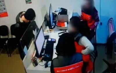 В Киевской области работницы почты догоняли вора - korrespondent.net - Украина - Киевская обл.