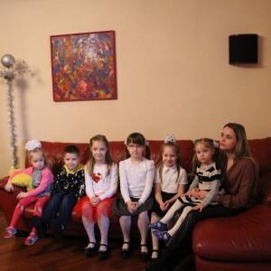 В Запорожье появился десятый детский дом семейного типа. Фото - reporter-ua.com - Запорожье - Запорожье