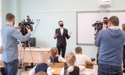 В России разрабатывается новая система зарплат учителям - gubdaily.ru - Россия