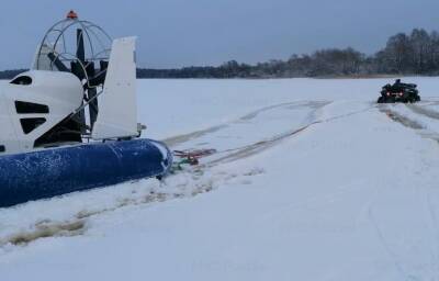 Снегоход, мотовездеход и три человека провалились под лед в Тверской области - afanasy.biz - Тверская обл.