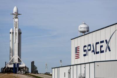 SpaceX получила три дополнительные миссии по доставке экипажа на МКС - trend.az - США - шт. Калифорния