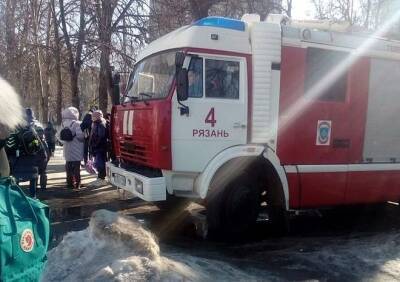 В «заминированных» рязанских детсадах и школах не обнаружили взрывных устройств - ya62.ru - Рязань