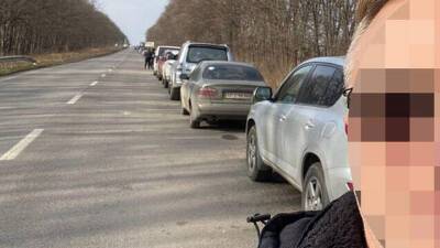 4 дня по дорогам Украины, в холоде, среди брошенных вещей: как израильтяне добираются на родину - vesty.co.il - Россия - Украина - Израиль - Молдавия