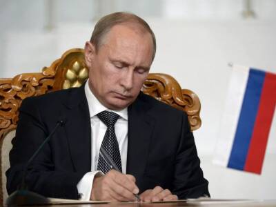 Владимир Путин - Путин подписал закон о поддержке граждан и бизнеса в условиях санкций - bloknot.ru - Россия - Украина - Крым