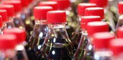 Coca-Cola в России повышает цены на 30% - runews24.ru - Россия