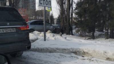 В Дальнем Арбекове столкнулись две иномарки - penzainform.ru - Пенза