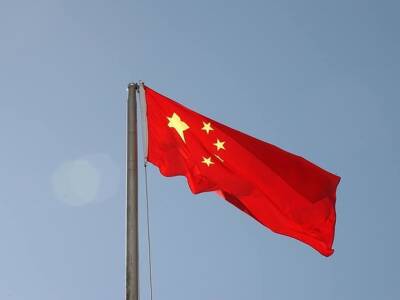 У Цянь - Премьер Китая заверил, что Пекин сохранит автономию Гонконга - rosbalt.ru - Китай - Гонконг - Гонконг - Тайвань