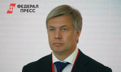 Ульяновский губернатор Русских призвал отказаться от аккаунтов в Instagram и Facebook - fedpress.ru - Ульяновск - Ульяновская
