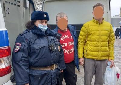 Рязанские полицейские задержали на улице двоих мужчин, объявленных в розыск - ya62.ru - Рязанская обл.