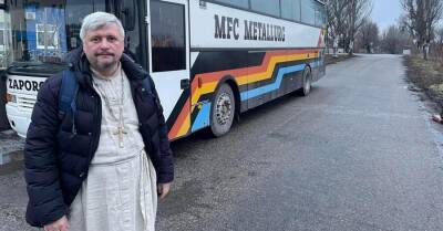 Священник Андрей Пинчук: Маленького Адама оставили в Изюме приемные родители – не входил в их планы эвакуации - kp.ua - Украина