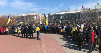 В оккупированном Бердянске сотни людей вышли на протест против оккупации (ВИДЕО) - dsnews.ua - Украина - Херсон - Бердянск - Бердянск
