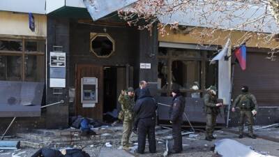 В результате ракетного удара по центру Донецка погибли более 10 человек - svoboda.org - Россия - Украина - ДНР - Донецк - Донбасс - Мариуполь - Северодонецк