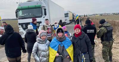 Дмитрий Кулеба - В Польше активисты блокируют фуры с грузами в Россию и Беларусь - dsnews.ua - Россия - Украина - Белоруссия - Польша - Варшава