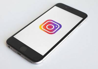 Александр Хинштейн - Пользователи Instagram не будут нести ответственность, если соцсеть признают экстремистской - ya62.ru