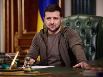 Владимир Зеленский - Александр Корниенко - Зеленский подписал законы об ответственности за коллаборационизм - gordonua.com - Украина