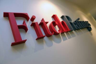 Владимир Путин - Агентство Fitch понизило долгосрочный рейтинг 31 российского банка до «СС» - rosbalt.ru - Россия - США - Украина - Англия - Япония - Канада