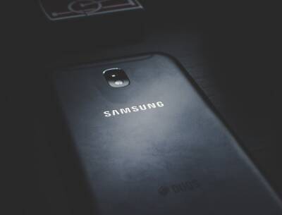 Samsung составит план по минимизации ущерба из-за санкций против России - news.vse42.ru - Россия - Украина