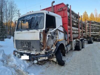 В Коми два грузовика не поделили объездную дорогу - bnkomi.ru - респ. Коми - Сыктывкар