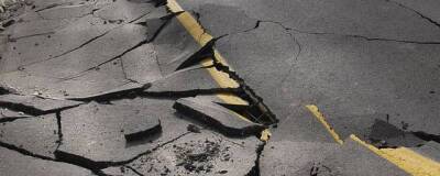 В результате мощного землетрясения в Японии один человек погиб и десятки пострадали - runews24.ru - Япония