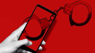 Живущих в Москве украинцев вызывают в полицию и проверяют у них телефоны - svoboda.org - Москва - Украина - Рига