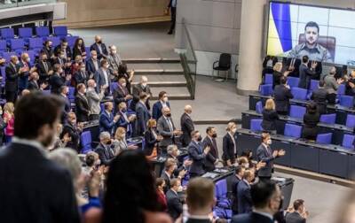 Владимир Зеленский - Александр Лукашенко - Ирина Верещук - Олафа Шольца - Берлин - Итоги 17.03: Речь в Бундестаге и угрозы Лукашенко - korrespondent.net - Россия - Украина - Киев - Белоруссия - Германия - Берлин - Минск