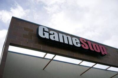 Акции GameStop восстановили убытки и выросли на 6% - smartmoney.one - Reuters
