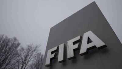 Джанни Инфантино - ФИФА выделила один миллион долларов на гуманитарную помощь Украине - sportarena.com - Россия - Украина