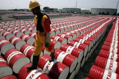 Фьючерсы на нефть WTI подорожали во время американской сессии - smartmoney.one - США - Reuters