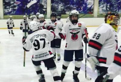 Хоккейный клуб «Заневский молот» стал победителем в рамках первенства Санкт-Петербурга - online47.ru - Санкт-Петербург - Владивосток - Приозерск