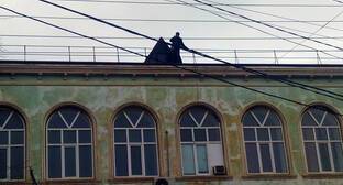 Салим Халитов объявил акцию протеста на крыше медцентра в Махачкале - kavkaz-uzel.eu - Махачкала - респ. Дагестан