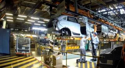 Автоконцерн АВТОВАЗ перестал поставлять машинокомплекты автомобилей LADA на Украину - avtonovostidnya.ru - Украина - Киев - Запорожье