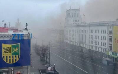 В Харькове ракета попала в здание горсовета - korrespondent.net - Россия - Украина - Харьков - Харьков