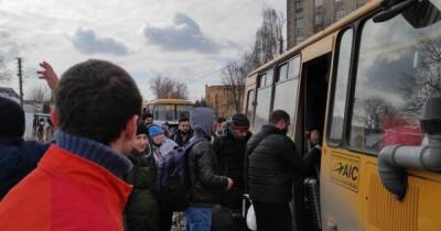 Кирилл Тимошенко - В воскресенье из Мариуполя и Киевской области эвакуированы более 7 тысяч человек, – Тимошенко - dsnews.ua - Россия - Украина - Киевская обл. - Харьков - Запорожье - Мариуполь - Бердянск
