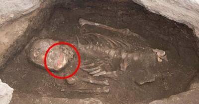 Ученые выяснили, зачем в древнейшем городе мира умерших хоронили в домах - focus.ua - Украина - Турция - Франция