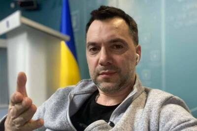 Алексей Арестович - "Те, кто снимает и выкладывает, заслужили награды рф": Арестович срочно обратился к украинцам - politeka.net - Украина