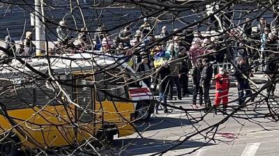 В Херсоне российские оккупанты открыли огонь по митингующим | Новости и события Украины и мира, о политике, здоровье, спорте и интересных людях - real-vin.com - Украина - Херсон