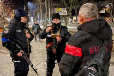 В Виннице нарушителям комендантского часа вручили повестки | Новости и события Украины и мира, о политике, здоровье, спорте и интересных людях - real-vin.com - Украина - ДНР - Винницкая обл. - Сомали - Донецкая обл.