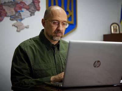 Михаил Подоляк - Денис Шмыгаль - Государство будет платить каждому переселенцу ежемесячно 2 тыс. грн, а также 3 тыс. на каждого ребенка – Шмыгаль - gordonua.com - Россия - Украина