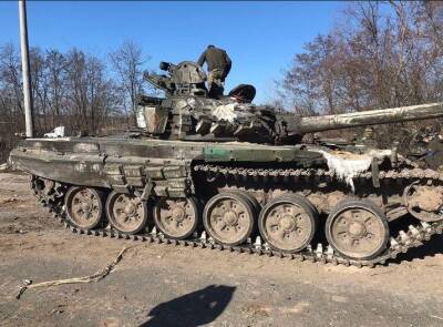 Бойцы ВСУ захватили танк и САУ оккупантов | Новости и события Украины и мира, о политике, здоровье, спорте и интересных людях - real-vin.com - Украина - Киевская обл. - Черниговская обл.