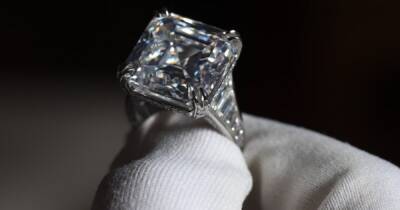 Tiffany прекращает работу с российскими алмазами и бриллиантами - focus.ua - Россия - Украина