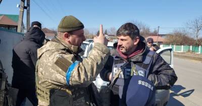 Андрей Цаплиенко - "Допрыгался": журналиста Цаплиенко ранили под Черниговом (фото) - focus.ua - Украина - Черниговская обл. - Ракеты