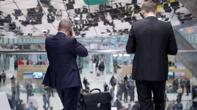 В собственном соку: поможет ли госзаказ выжить всем уровням бизнеса - smartmoney.one - Россия