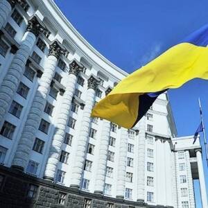 Кабмин решил активизировать эвакуацию предприятий на запад Украины - reporter-ua.com - Украина
